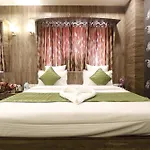 Shiv Villas Hotel