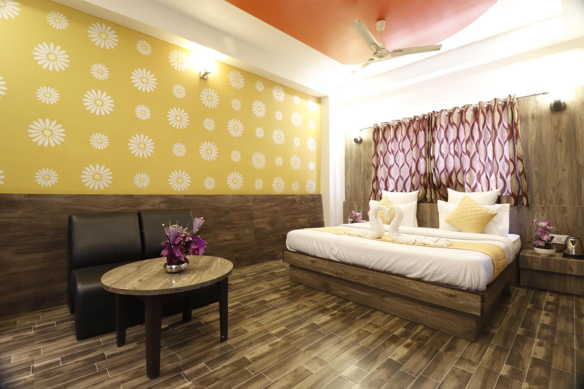 Shiv 3* Jaipur